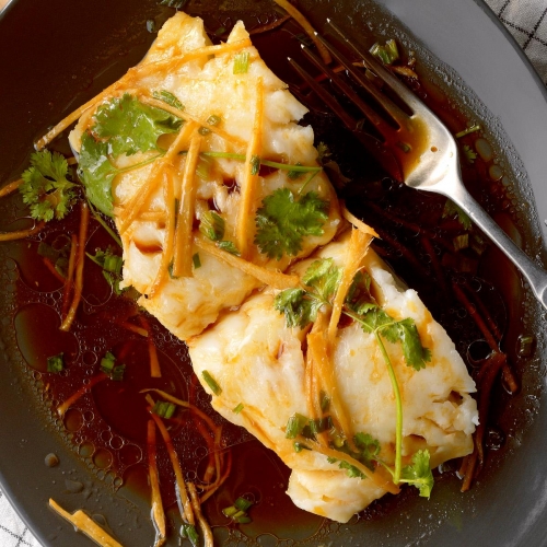 ginger-scallion-and-soy-steamed-fish-recipe